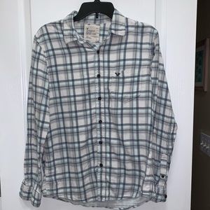 American Eagle Button-Down